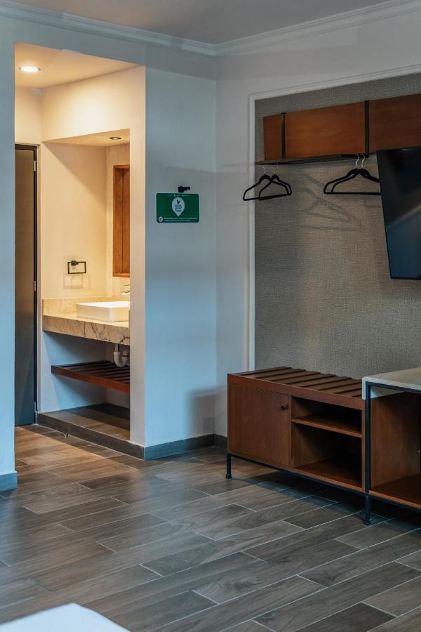 Hotel Mid Project Mérida Esterno foto